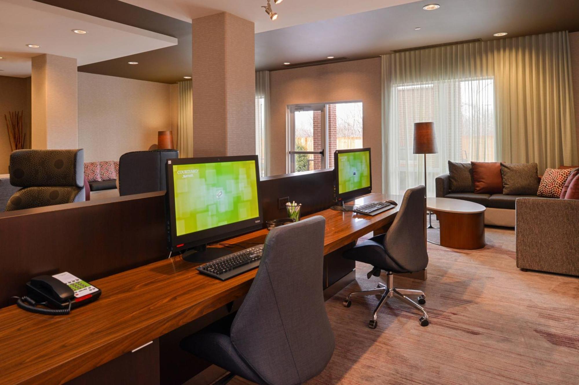 Courtyard By Marriott Toledo North Hotel Kültér fotó